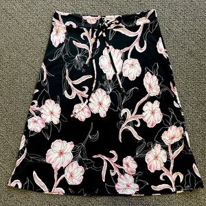 dmbn floral midi skirt, Size small